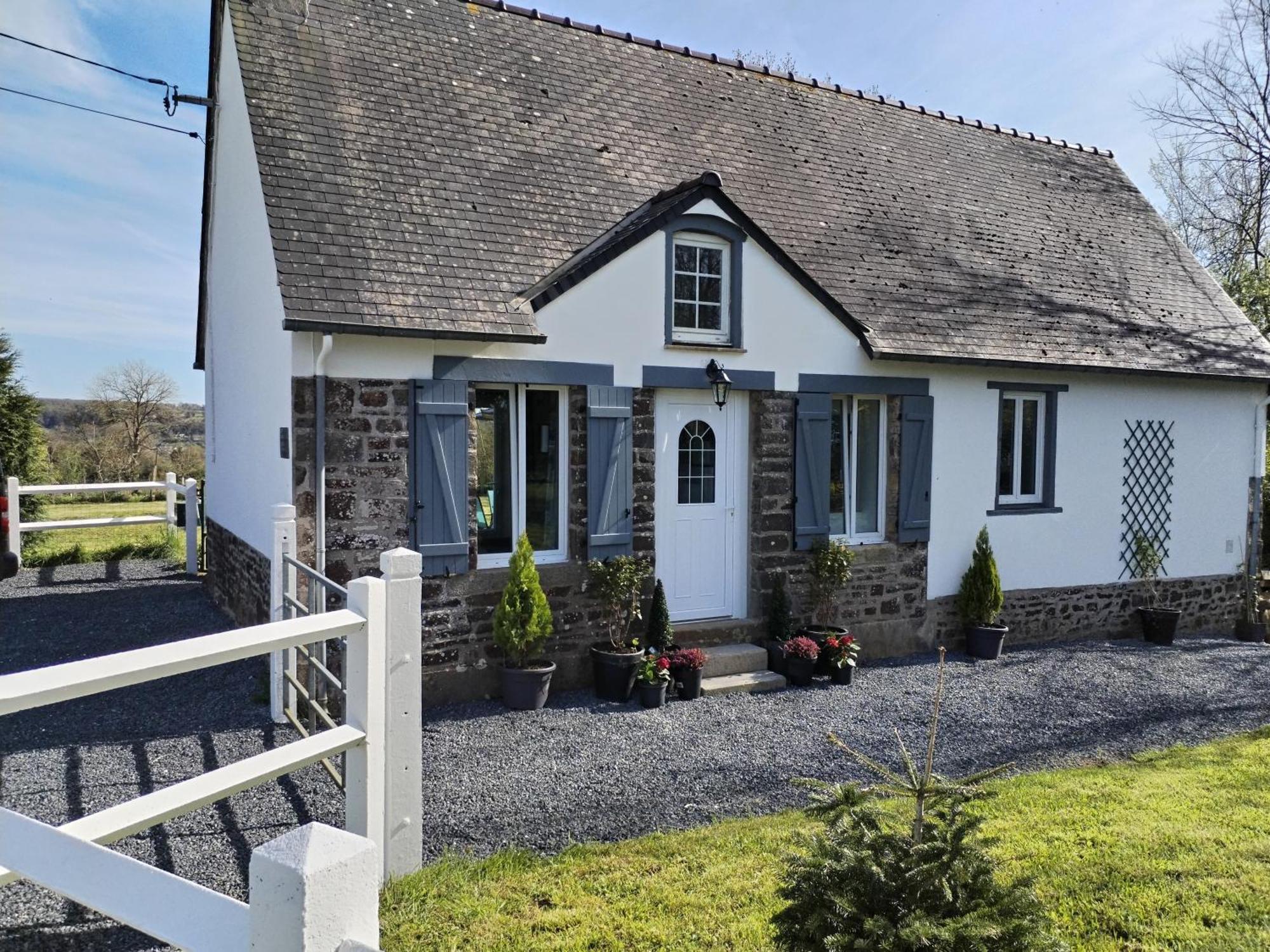 Villa La Croix Douillet Gavray-sur-Sienne Exterior foto